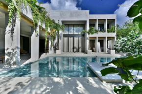 Unique Brutalist Villa 7BR Dream Pool Luxury & Modern Design